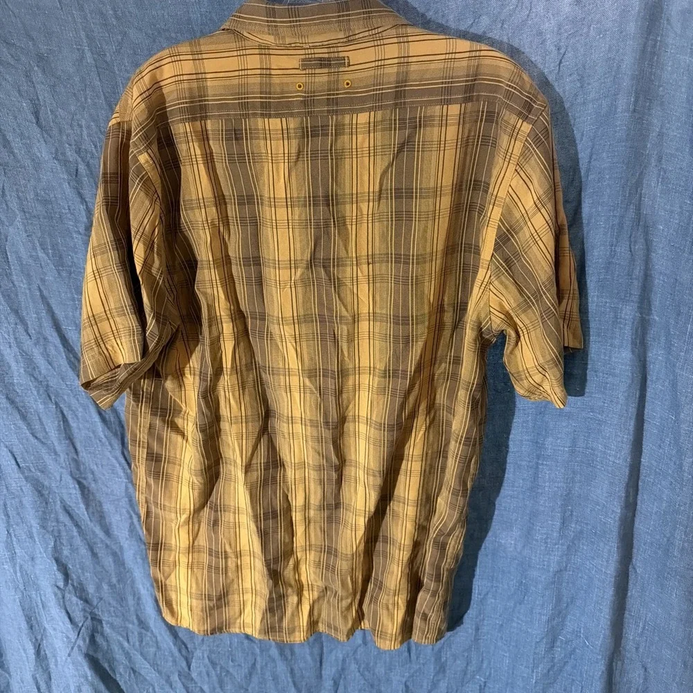The North Face Mens Large Mustard Brown Plaid Short Sleeve Button Up Shirt
